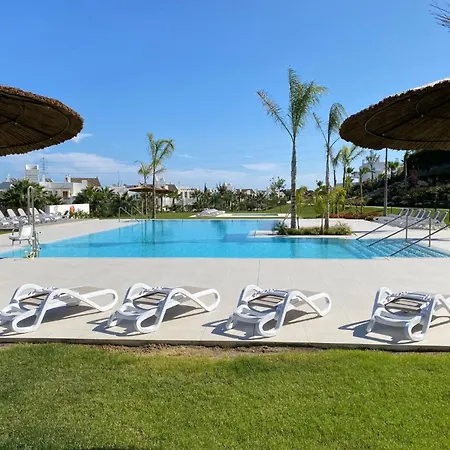 Al-1312 - - Alcazaba Lagoon * Estepona